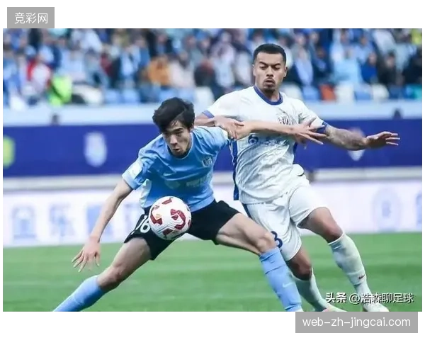 中超战火重燃,升班马大连英博将于6月28日主场迎战防守稳健的上海申花 中超战火重燃,升班马大连英博将于6月28日主场迎战防守稳健的上海申花